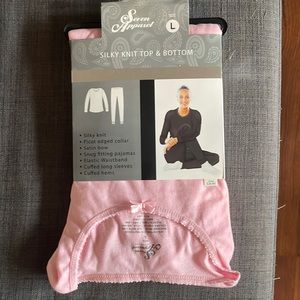 Silky knit top & bottom pajamas